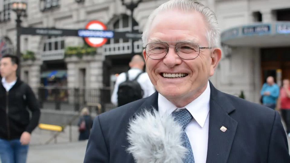 Thomas Barton President whatchado