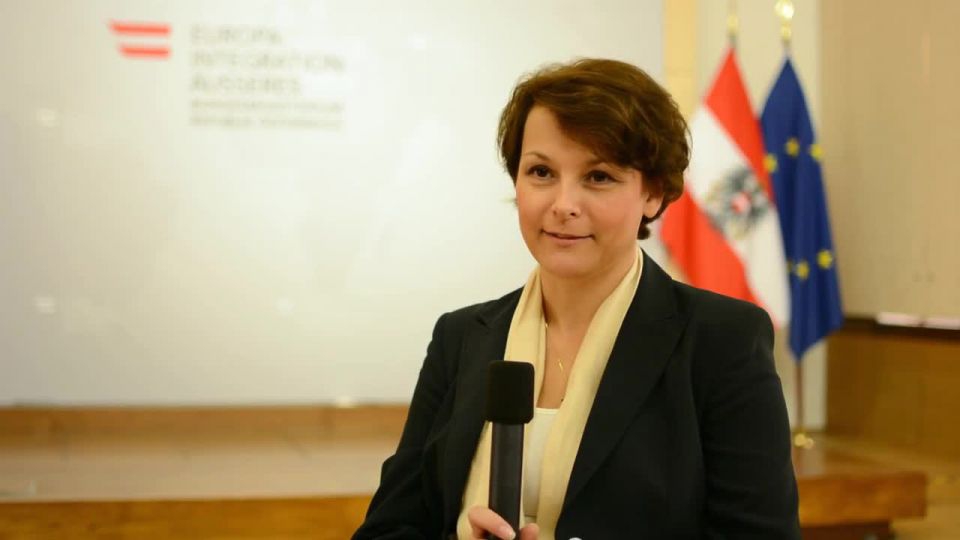 Astrid Harz Botschafterin Amman whatchado